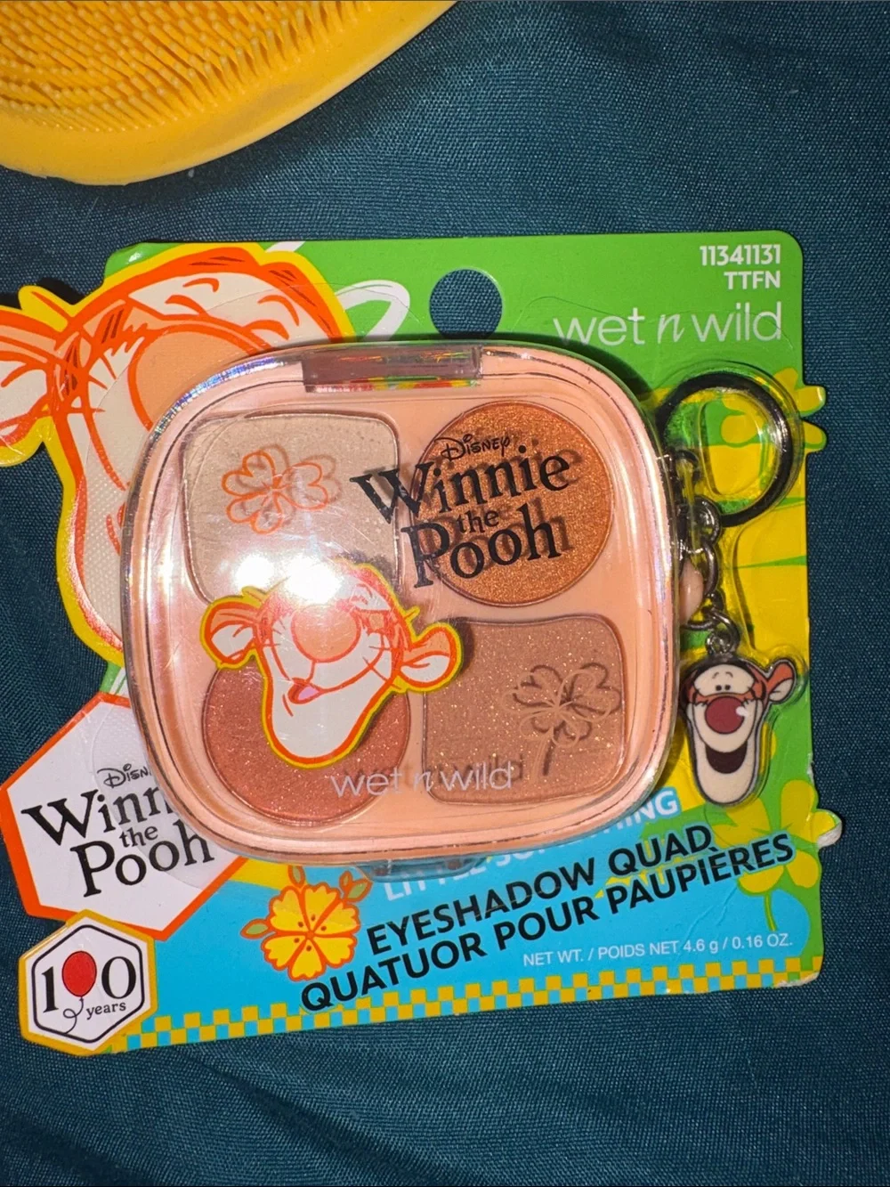 Disney Yellow Winnie the Pooh Silicone Scrubber with Tigger Makeup